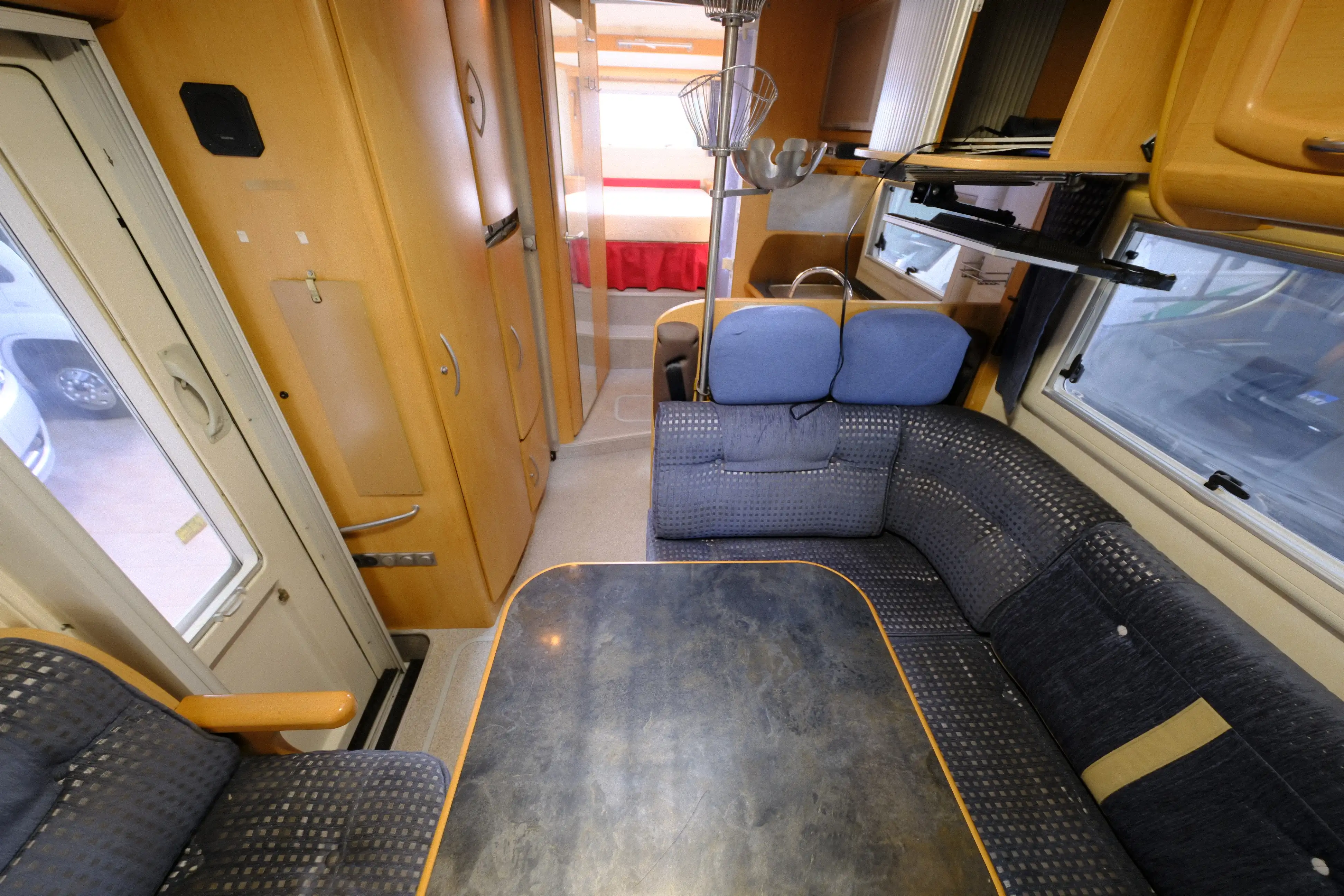 FRANKIA I 650 QS Holiday Class